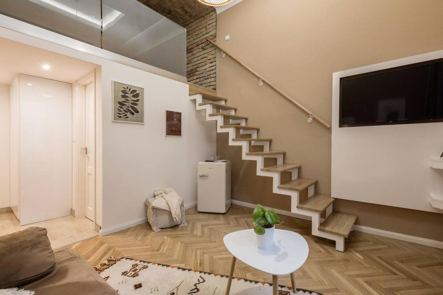Apartment L1